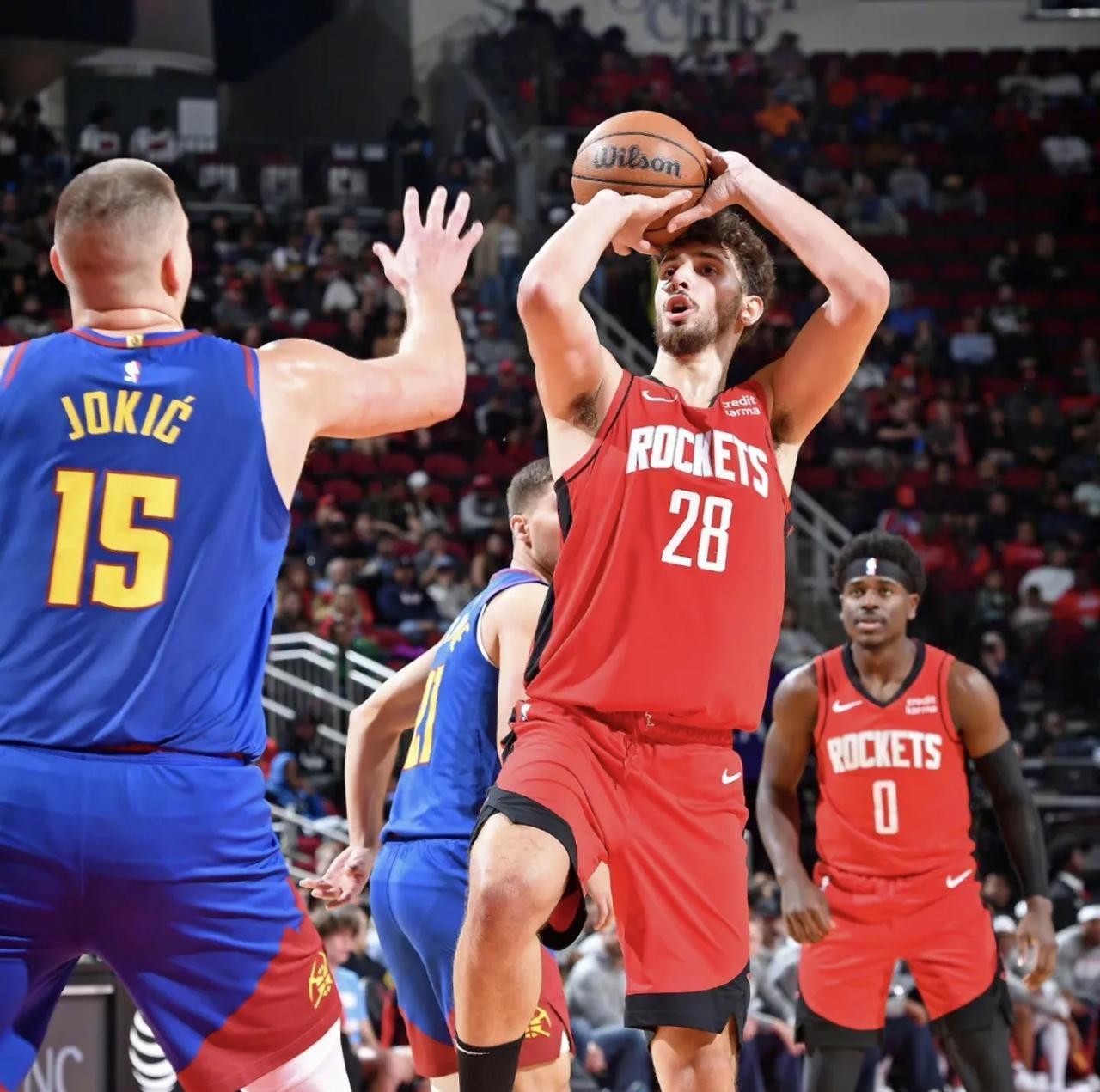 包含赛地聚焦：NBA常规赛转会期热度飙升；密尔沃基雄鹿远射贴柱；媒体盛赞；医务组通报恢复的词条-星空体育官网