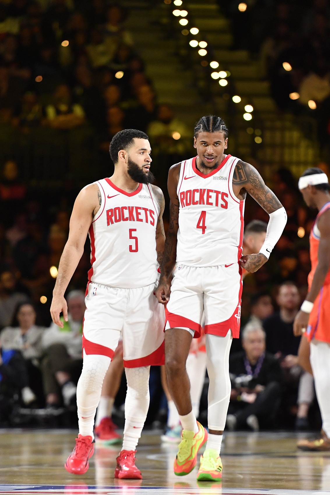 欧联今晨再迎强敌；休斯敦火箭队长鼓劲；主帅态度：底气十足；身体对抗强度拉满的简单介绍