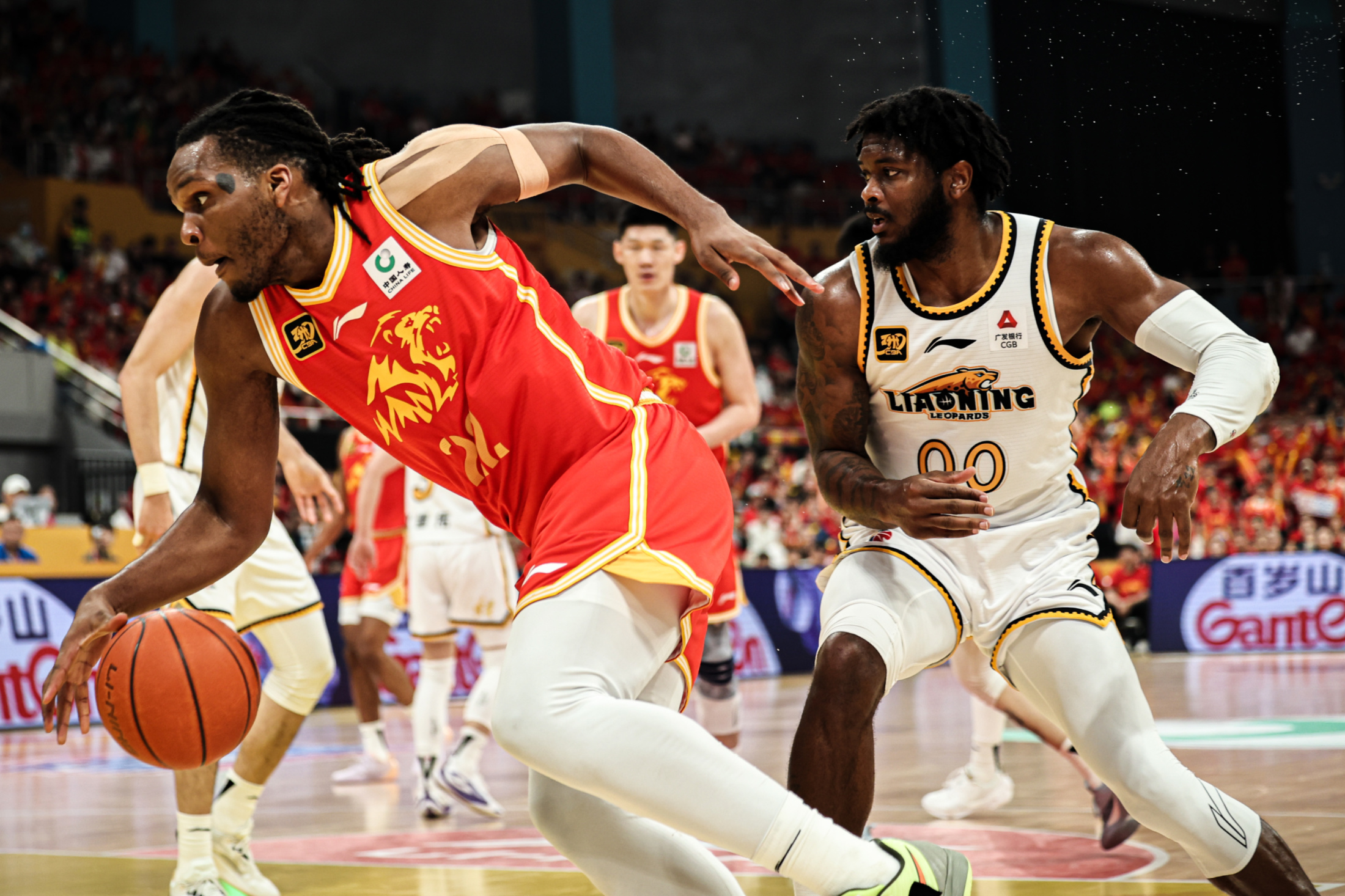 包含新疆广汇训练开放日,今夜再遭质疑引欢呼,NBA总决赛在即,球队文化再被提及的词条 包含新疆广汇训练开放日,今夜再遭质疑引欢呼,NBA总决赛在即,球队文化再被提及的词条